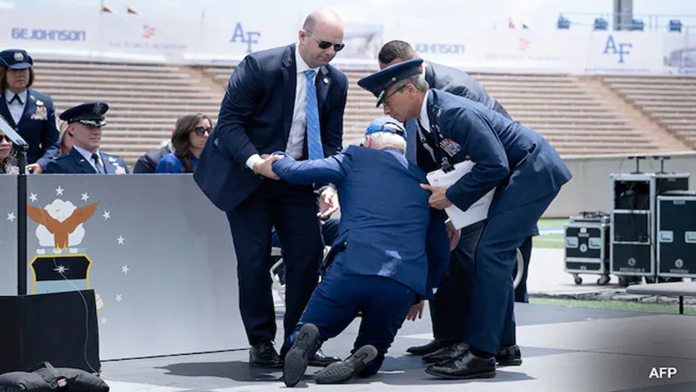 Biden Falls at US Air Force Academy Graduation Ceremony