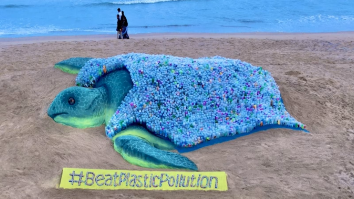 Sudarsan Pattnaik's Sand Turtle Made from 2320 Plastic Bottles Marks World Environment Day 2023